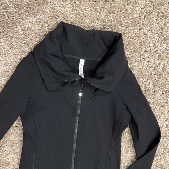 Lululemon Be Present Full-Zip Jacket, Black, Size 6 - Picture 6 of 8